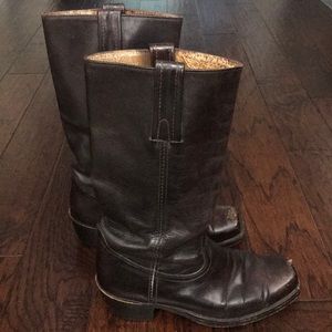 Frye Men’s Tall Dark Brown Square Toe Boots Size 9